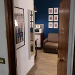 Deco's Place Cloe *